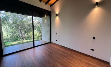 VENTA DE CASA CAMPESTRE PARA ESTRENAR EN PARCELA CERRADA EN EL RETIRO