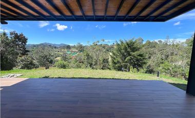 VENTA DE CASA CAMPESTRE PARA ESTRENAR EN PARCELA CERRADA EN EL RETIRO