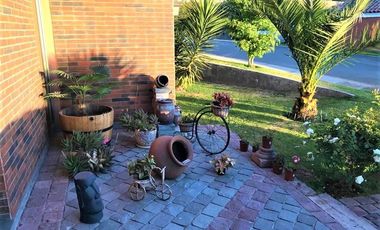 Casa en Arriendo en Avenida Quilin Las Pircas