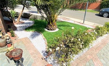 Casa en Arriendo en Avenida Quilin Las Pircas