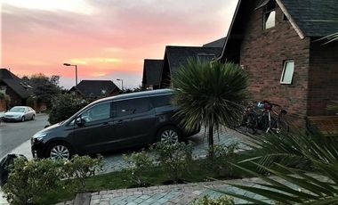 Casa en Arriendo en Avenida Quilin Las Pircas