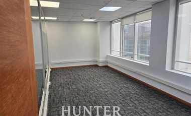 Oficina en Arriendo en Parque Titanium