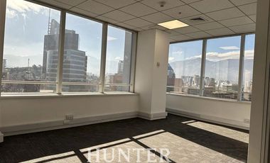 Oficina en Arriendo en Parque Titanium