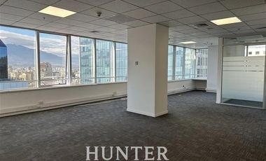 Oficina en Arriendo en Parque Titanium