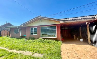 EN VENTA AMPLIA CASA, A PASOS DE UCT CAMPUS NORTE