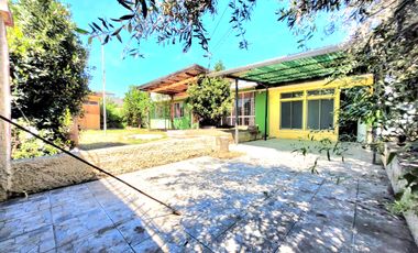 GRAN CASA EN PLENO CENTRO DE TALAGANTE