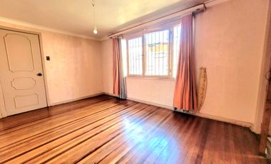 GRAN CASA EN PLENO CENTRO DE TALAGANTE