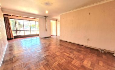 GRAN CASA EN PLENO CENTRO DE TALAGANTE