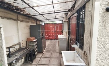 Casa en Venta en El Aromo/ Mar Jónico/ Estadio Croata