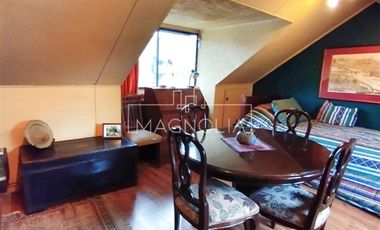 Casa en Venta en El Aromo/ Mar Jónico/ Estadio Croata