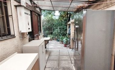 Casa en Venta en El Aromo/ Mar Jónico/ Estadio Croata