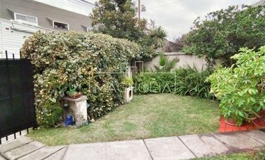 Casa en Venta en El Aromo/ Mar Jónico/ Estadio Croata