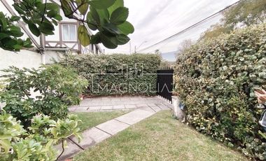 Casa en Venta en El Aromo/ Mar Jónico/ Estadio Croata