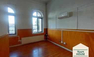 Magnífica Casona, para instituciones u oficinas, Valdivia