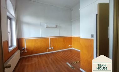 Magnífica Casona, para instituciones u oficinas, Valdivia
