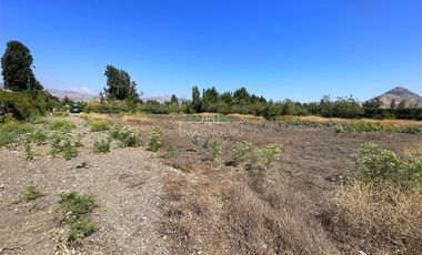 Sitio en Venta en avenida chicureo