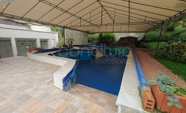 ARRIENDO de CASAS en ENVIGADO