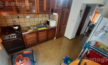 Triplex con cochera y parrilla en San Bernardo