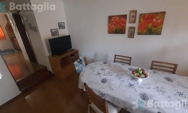 Triplex con cochera y parrilla en San Bernardo