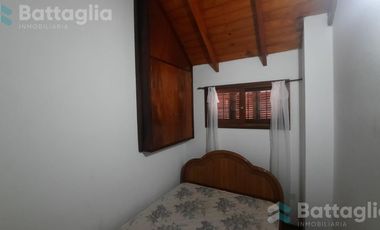 Triplex con cochera y parrilla en San Bernardo