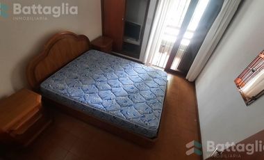 Triplex con cochera y parrilla en San Bernardo