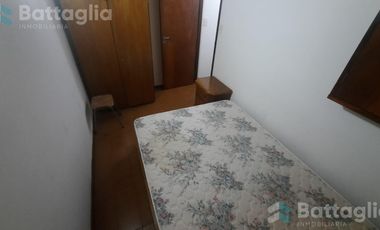 Triplex con cochera y parrilla en San Bernardo