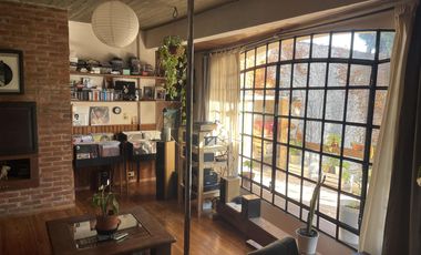 Bar y casa de coleccionista en venta en el bajo de San Isidro acepta depto menor valor en parte