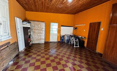 Casa en venta - 2 Dormitorios 1 Baño - Saladillo