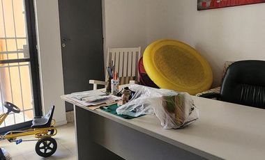 Casa en  calle Candiotti, Acceso a Parana