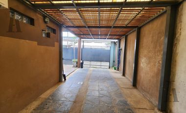 Casa en  calle Candiotti, Acceso a Parana