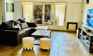 Hermosa Casa Moderna, Refaccionada en Olivos