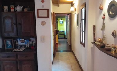 Casa quinta en venta - 4 Dormitorios 3 Baños - Coronel Brandsen