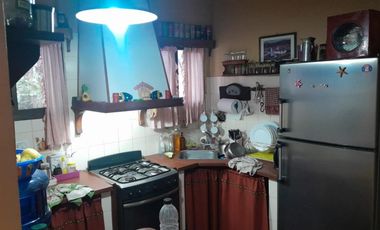 Casa quinta en venta - 4 Dormitorios 3 Baños - Coronel Brandsen