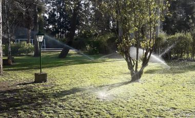 Casa quinta en venta - 4 Dormitorios 3 Baños - Coronel Brandsen