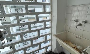 Departamento en venta - 2 Dormitorios 1 Baño - 55Mts2 - Lomas de Zamora