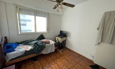 Departamento en venta - 2 Dormitorios 1 Baño - 55Mts2 - Lomas de Zamora