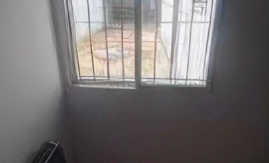 Departamento en venta - 2 Dormitorios 1 Baño - Cochera - 240Mts2 - Campana