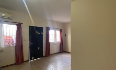 Departamento en venta - 2 Dormitorios 1 Baño - Cochera - 240Mts2 - Campana