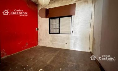 Casa Ideal Refaccionar, Cerca de Estación de Ferrocarril, 3 Amb.