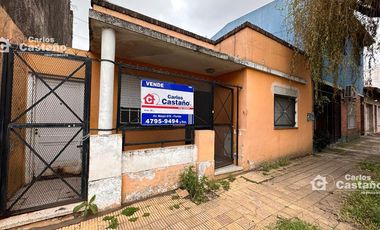 Casa Ideal Refaccionar, Cerca de Estación de Ferrocarril, 3 Amb.