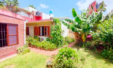 Casa de 3 dormitorios en VENTA en barrio privado a 7 cuadras de Barrio Norte, SMT