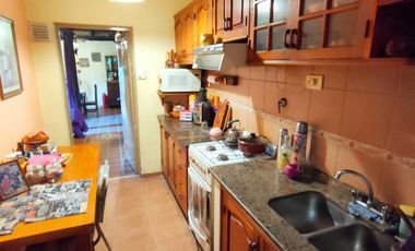 Casa de 3 dormitorios en VENTA en barrio privado a 7 cuadras de Barrio Norte, SMT