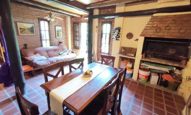 Casa de 3 dormitorios en VENTA en barrio privado a 7 cuadras de Barrio Norte, SMT