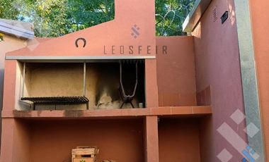 En venta, Complejo de 8 departamentos, B° Knudsen, Plottier, Neuquén.