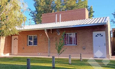 En venta, Complejo de 8 departamentos, B° Knudsen, Plottier, Neuquén.