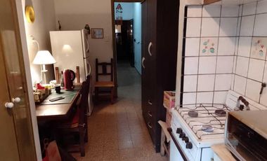 Casa en venta - 3 Dormitorios 2 Baños - La Plata