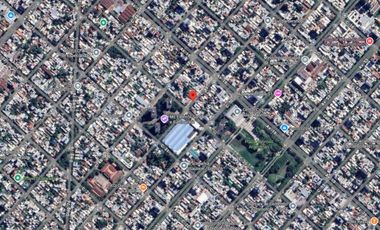 Casa en venta - 3 Dormitorios 2 Baños - La Plata