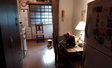 Casa en venta - 3 Dormitorios 2 Baños - La Plata