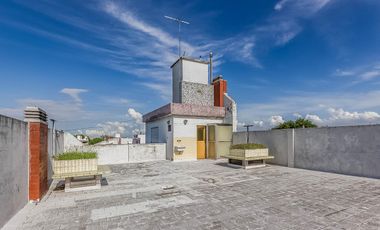 Casa · 5 Ambientes · Cochera · Local · Gral. Eugenio Garzon