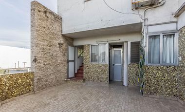 Casa · 5 Ambientes · Cochera · Local · Gral. Eugenio Garzon